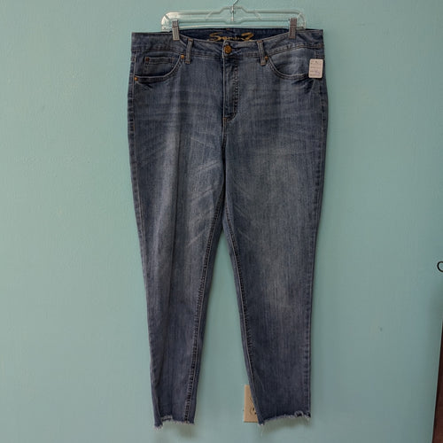 Seven sz16 Raw Hem Skinny Denim