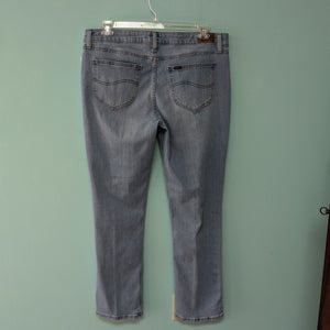 Lee Sz16 Long Light Wash Boot Cut Denim