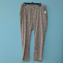 Load image into Gallery viewer, A Beautiful Soul Animal Print Jeggings Sz18/20