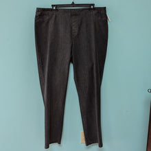 Load image into Gallery viewer, Isaac Mizarahi Black Jeggings Sz18W