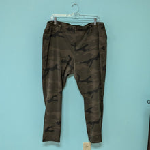 Load image into Gallery viewer, 2X Camo Terra &amp; Sky Jeggings