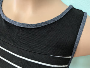 XL Black Stripe Button Back Tank