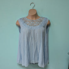 Load image into Gallery viewer, 14/16 Lane Bryant Light Blue Flowy Sleeveless Top