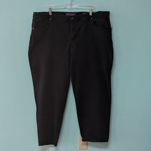 Sz22W Gloria Vanderbilt "Amanda" Black Skinny