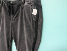 Load image into Gallery viewer, Sz3X Torrid Tuxedo Stripe black Joggers