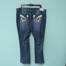 Load image into Gallery viewer, Sz24 Hydraulic Emblem Pockets Denim