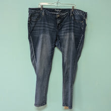 Load image into Gallery viewer, Sz24 Amethyst Whisker Denim