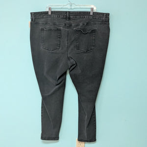 Sz24 Maurices Black Skinny Denim