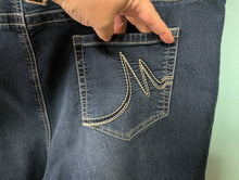 Load image into Gallery viewer, Sz24 Maurices Dark Denim