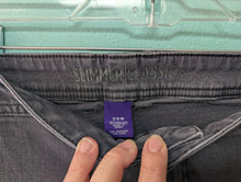 Load image into Gallery viewer, Sz26W Grey Jeggings