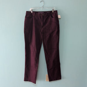 Sz16 Gloria Vanderbilt Wine "Amanda" Denim