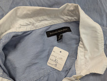 Load image into Gallery viewer, SzXL Blue/White Stripe Tuxedo Shirt Banana Republic