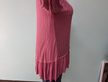 Load image into Gallery viewer, SzXL Mauve Ruffle Bottom Tunic Indigo Threads Co