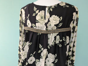 SzXL Black Floral Blouse Cato