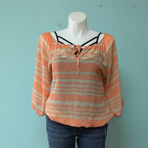 SzXL Maurices Tan/Peach Stripe Banded Bottom