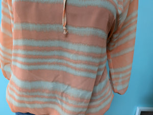 SzXL Maurices Tan/Peach Stripe Banded Bottom