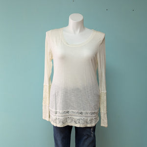 SzXL Maurices White Burnout Top