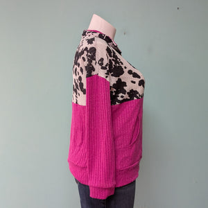 SzXL Pink Cow Print Thermal Pull Over