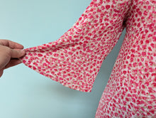 Load image into Gallery viewer, Sz0X Catherine&#39;s Pink Dot Tunic