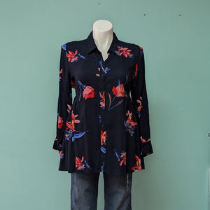 Sz1X ANA Navy Floral Button Up Tunic