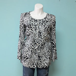 Sz1X Black/White Cheetah Print Button Up JM Collection