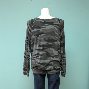 SzXL Camo Long Sleeve Tee Buffalo