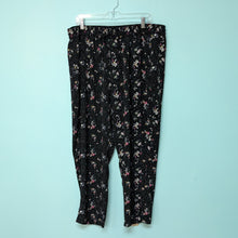 Load image into Gallery viewer, Sz2X Black Floral CJ Banks Pants