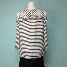 Load image into Gallery viewer, SzXXL Black/White Stripe Cold Shoulder