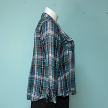 Load image into Gallery viewer, Sz2X Green Plaid Button Up