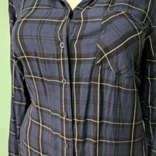 Load image into Gallery viewer, Sz2X Torrid Blue Plaid Button Up