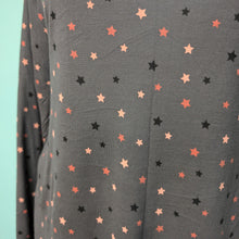 Load image into Gallery viewer, Sz2X Grey Star Top H&amp;M