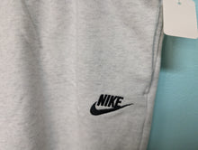 Load image into Gallery viewer, SzXL Nike Grey Athletic Shorts