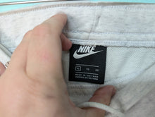 Load image into Gallery viewer, SzXL Nike Grey Athletic Shorts