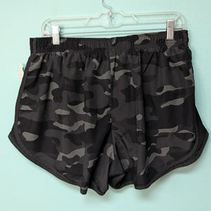 SzXL Nike Grey/Black Camo Lined Shorts