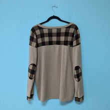 Load image into Gallery viewer, Sz2X Brown/Tan Plaid Sweater