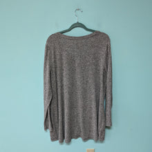 Load image into Gallery viewer, Sz2X Heathered Grey Lane Bryant Sweater