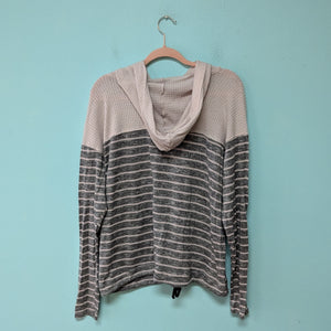 SzXXL Maurices Grey Stripe Waffle Hoodie