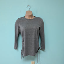 Load image into Gallery viewer, Sz2X Grey Cinch Side Tee