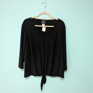 Sz2X Black Tie Front Knit Top Coco Bianco