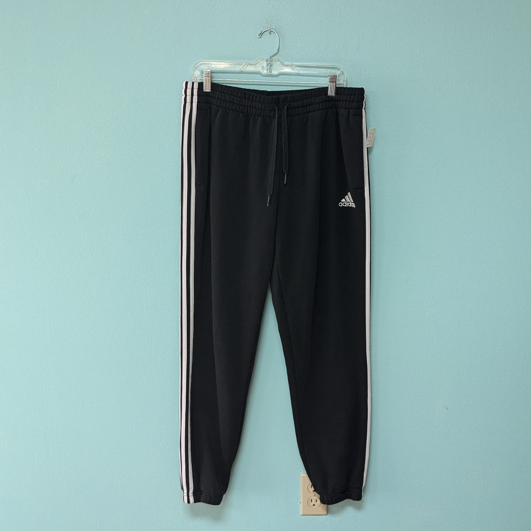 SzXL Black Adidas Joggers