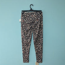 Load image into Gallery viewer, SzXL Multi Color Animal Print Legging