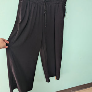 SzXL Wide Leg Black Sweat Pants