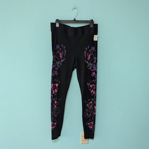 Sz1X Black Legging with Pink Flowers from Torrid