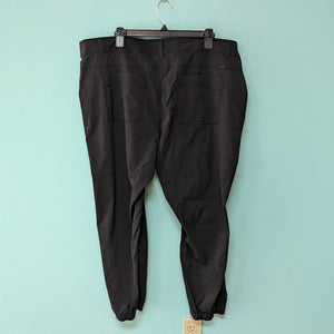 Sz20W Black Swisher Joggers by Prana