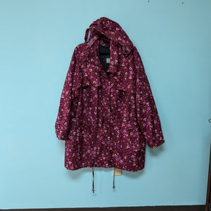 Sz3X(26/28) Woman Within Hooded Jacket