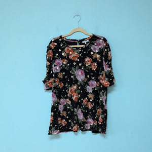 Sz3X Black Floral Feminine Mockneck To