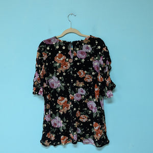 Sz3X Black Floral Feminine Mockneck To