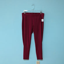 Load image into Gallery viewer, Sz2X Red Torrid Legging