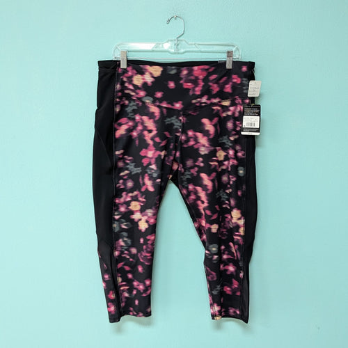 sz2X Pink and Black Champion Capri NWT