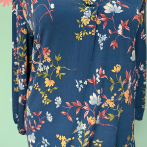 SzXXL Blue Floral Blouse Vince Camuto